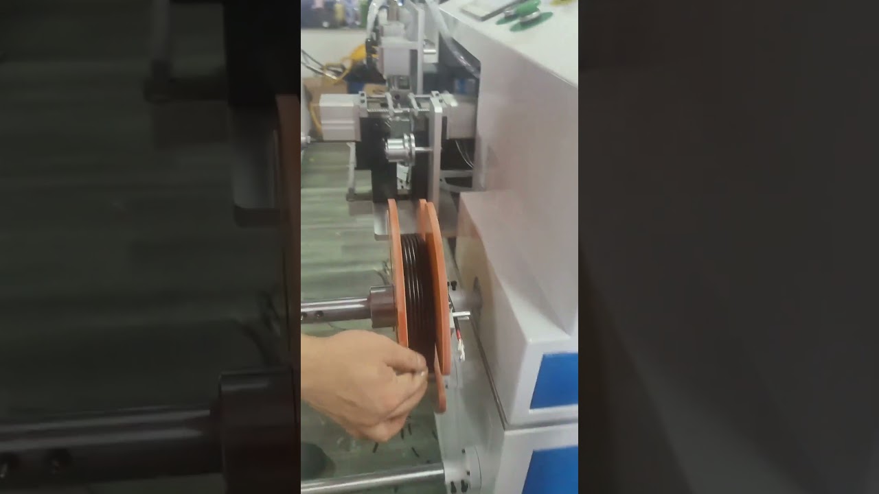 Automatic Wire Meter Counting, Traversing, Cutting, Stripping, Winding & Coiling All-in-One Machine