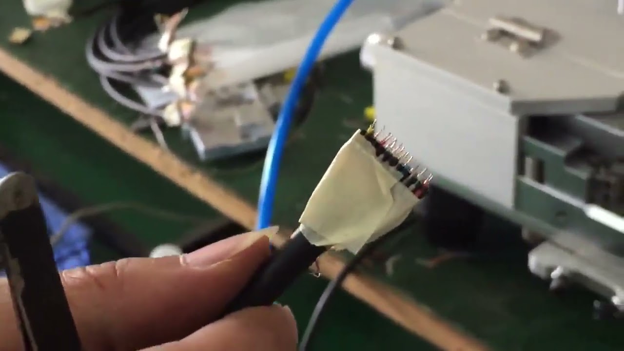 両面剥線機 WPM-90-3 | 高速自動ワイヤー加工機