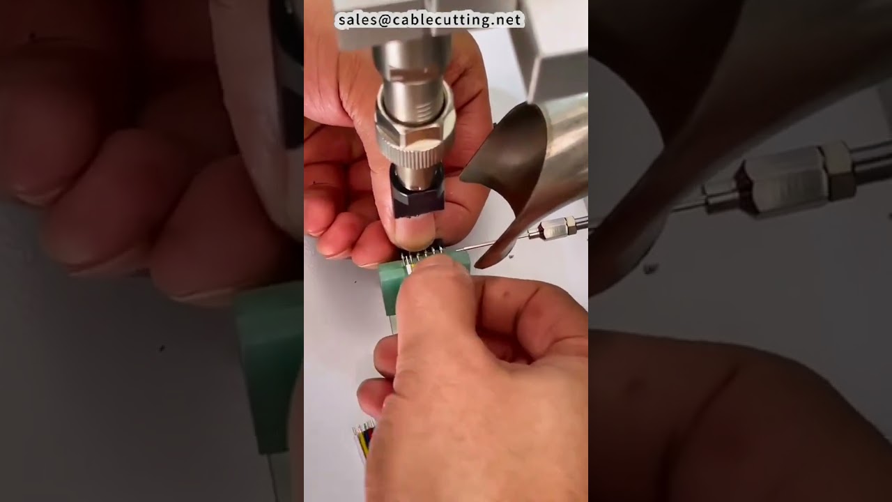 静音・足踏み操作の電動ワイヤー溶接機 - 精密溶接に最適