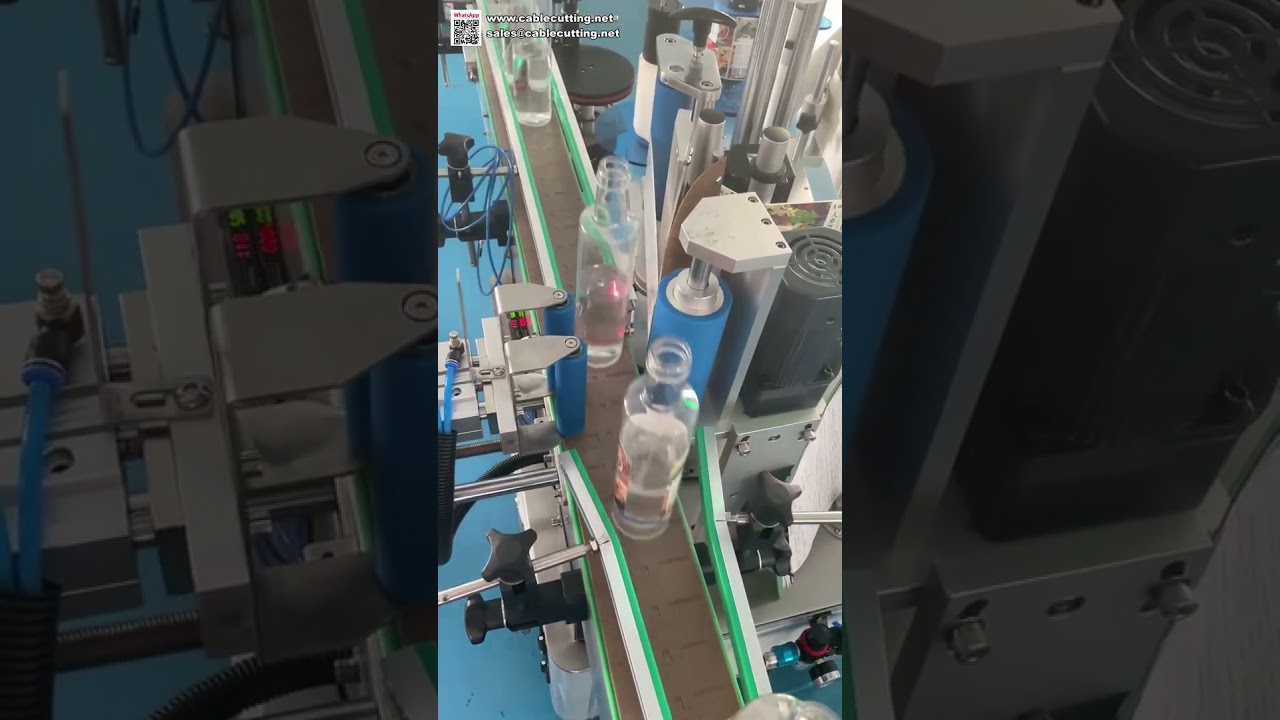 高速自動ラベル貼り機｜丸瓶・ガラス瓶・プラスチック瓶対応 高精度ステッカー貼付