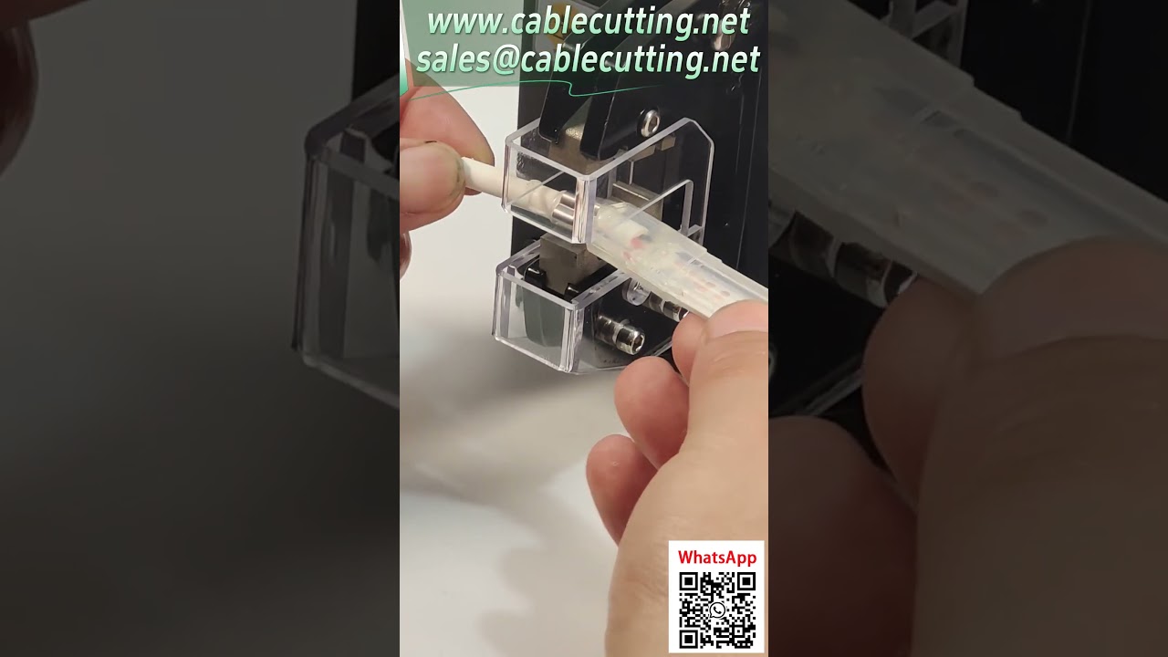 特注形状の圧着加工 ランプチューブアクセサリー