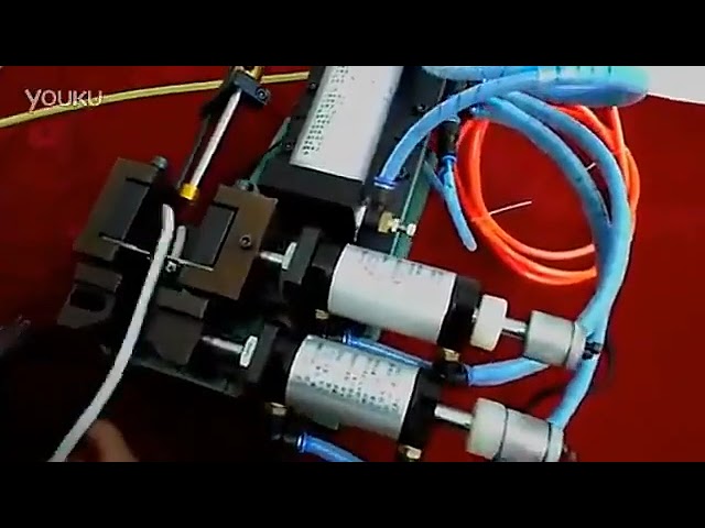 空圧式電線被膜剥離機 ホットストリッピングマシン｜自動化ライン向け高精度剥離