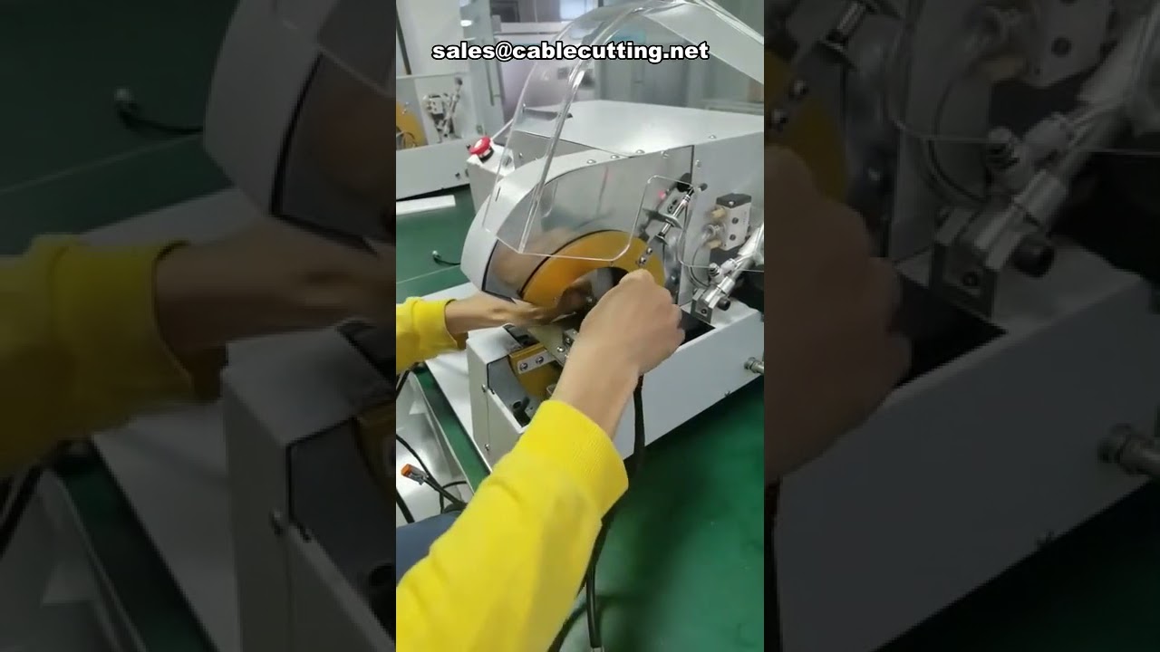 高精度ワイヤーハーネステープ巻き機｜自動結束・高速処理