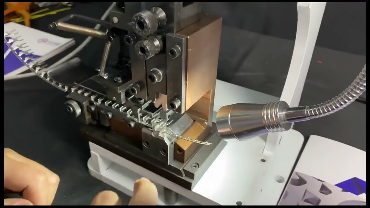 Various Molds 15t Super Mute Electric Tube Insulated Terminal Connectors Crimping Machine Ferrule Cr