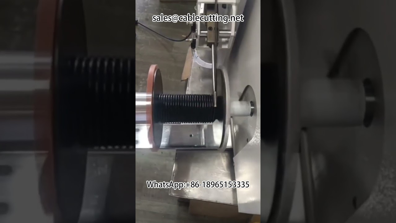 粘着テープ対応ケーブル巻取機 | メーターカウント・列切断・巻取一体機【都市夜景】