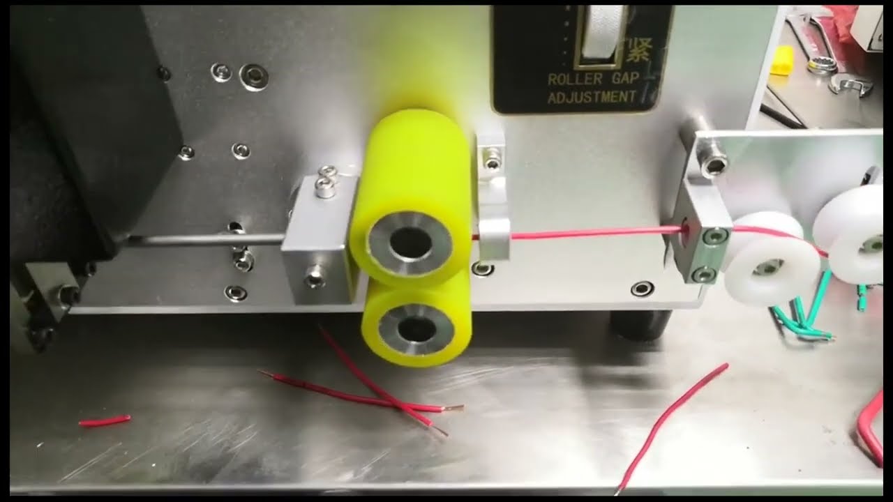 カスタム対応！スチールブレード搭載 自動電線剥離機
