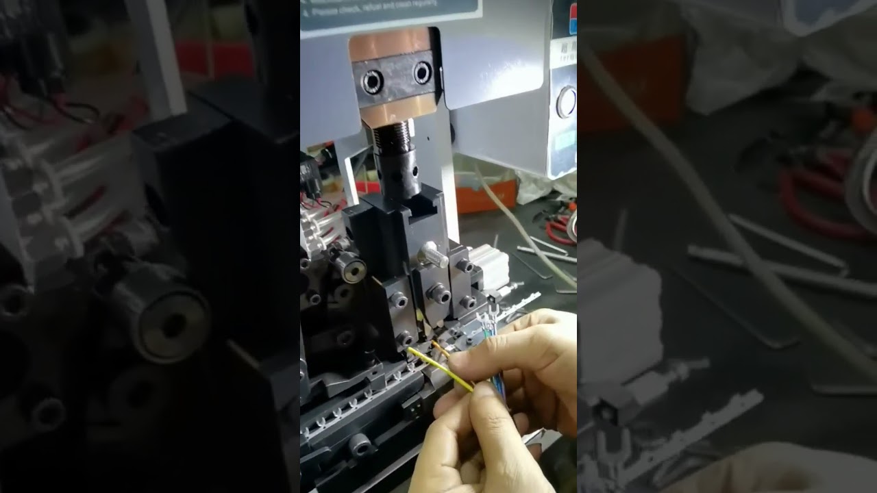 横型ストリッピング圧着機の実機映像公開！工場自動化を実現するワイヤー加工機
