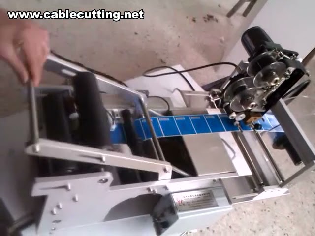 半自動丸型ボトルラベリング＆充填機 | 高精度ラベリングマシン